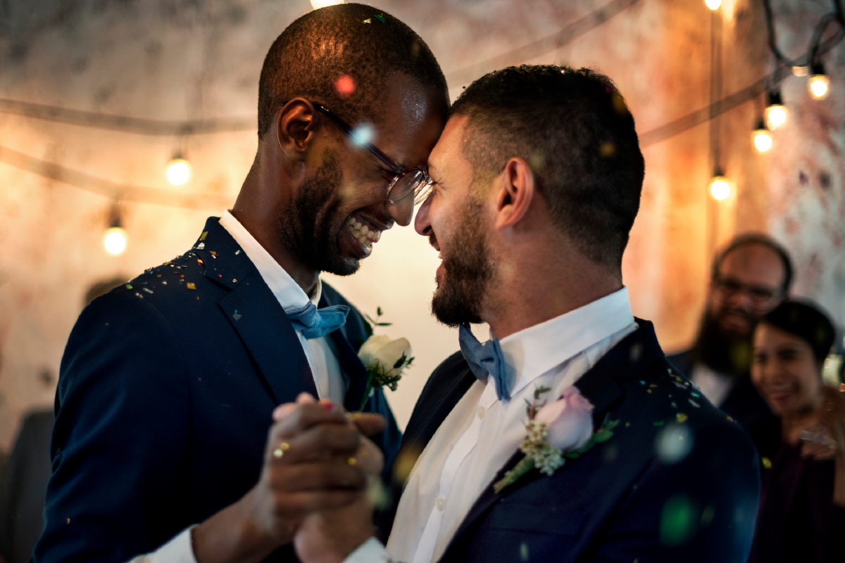 LGBTQ+ weddings Acapulco.